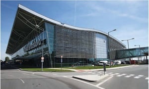 AIRPORT_BRATISLAVA-jbond